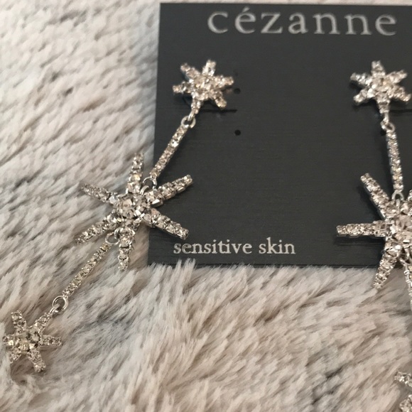 Cezzane starts cascade earring ⭐️🌟✨ - Picture 4 of 8